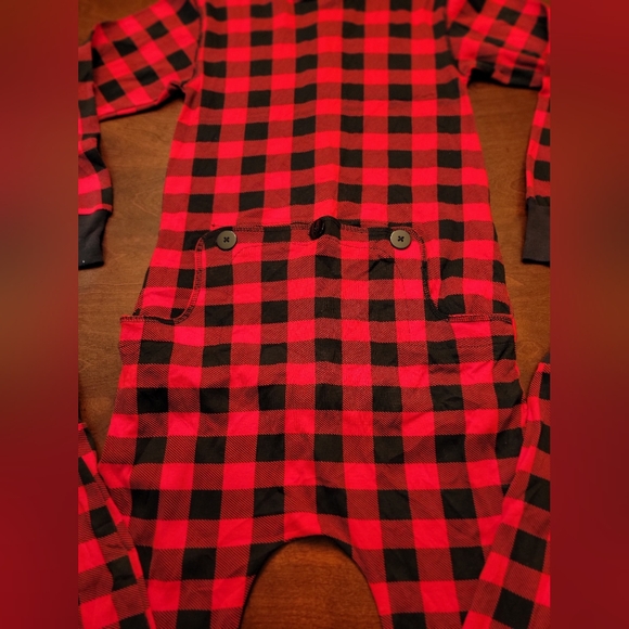 Onesie with "Drop Seat" - Picture 3 of 5